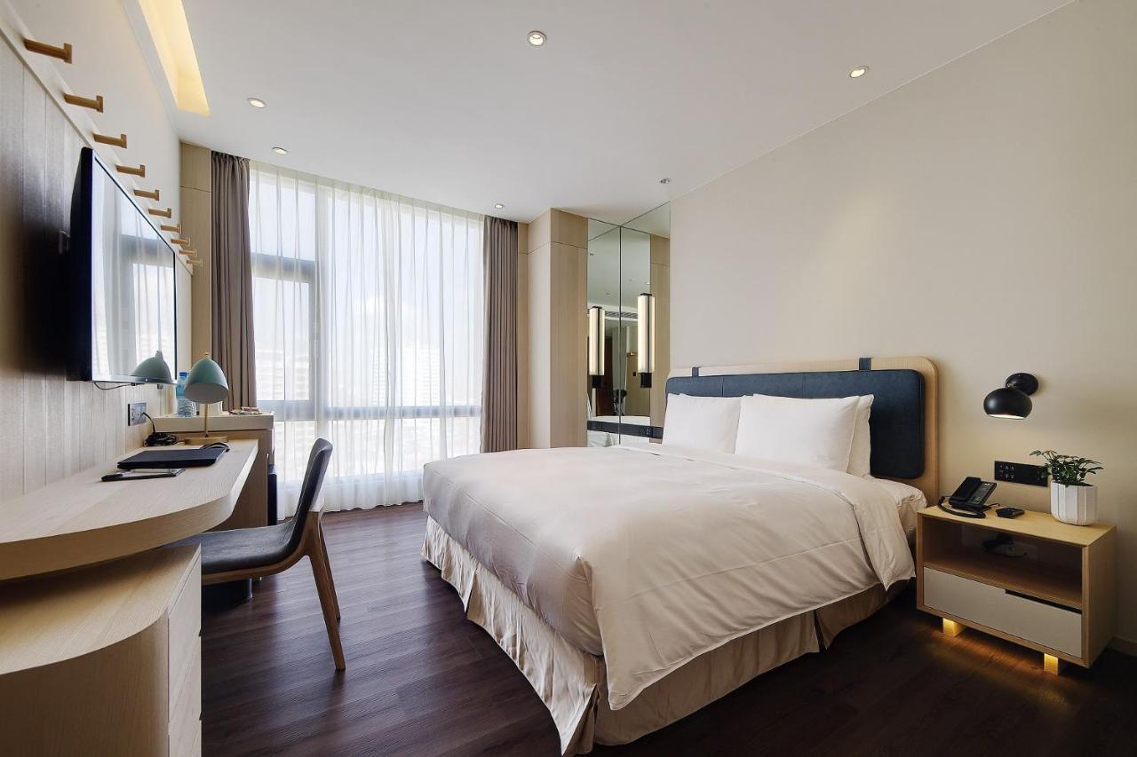 Jasper Young Hotel Banqiao Taipei Exterior photo